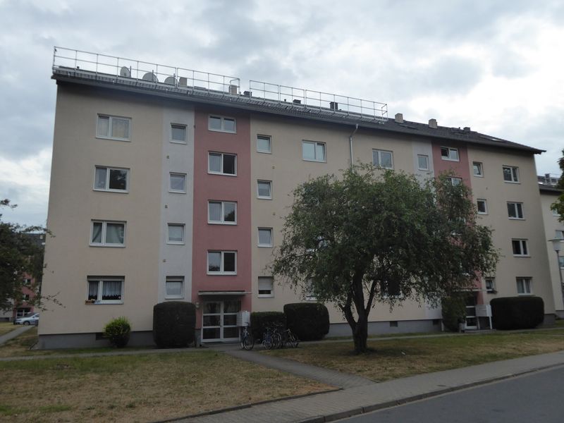 Hochwertig kernsanierte 3-Zimmer-Dachgeschosswohnung mit modernem Wohnkomfort!